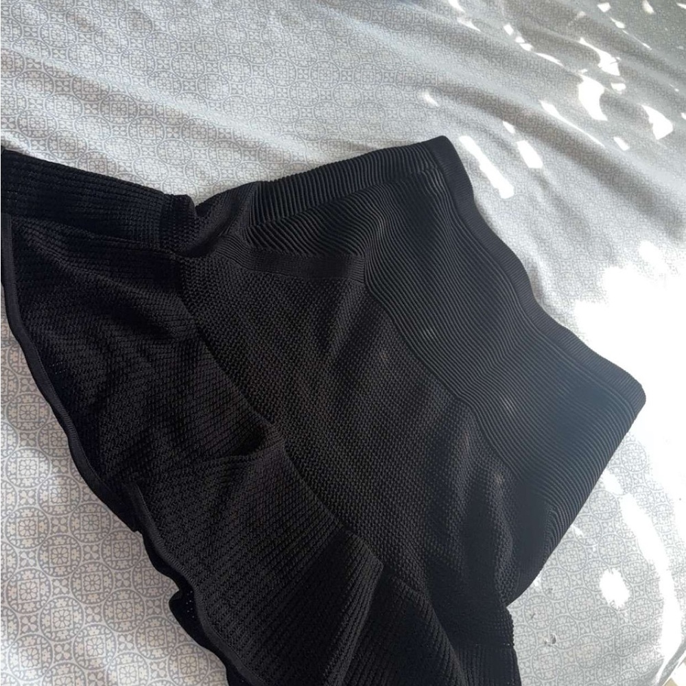 Chic Black Ruffled Skirt